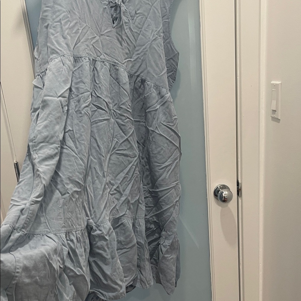 Tradlands birdie Light Blue Sleeveless Midi Dress - Picture 5 of 6